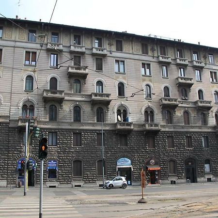 Viale Lunigiana - Penthouse - 6 People Leilighet Milano Eksteriør bilde
