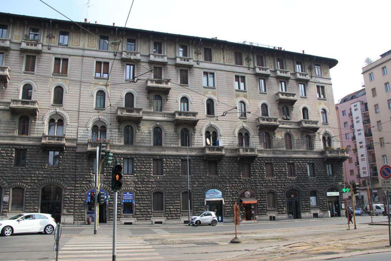 Viale Lunigiana - Penthouse - 6 People Leilighet Milano Eksteriør bilde